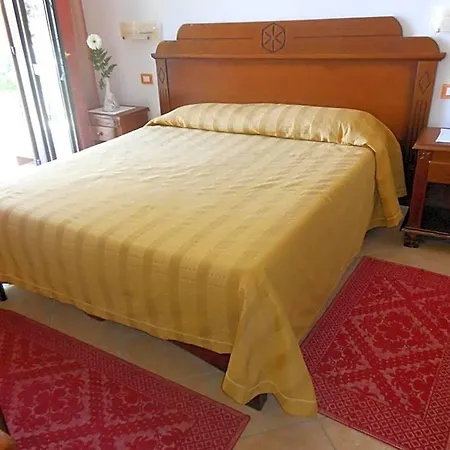 Ispinigoli فندق 3*