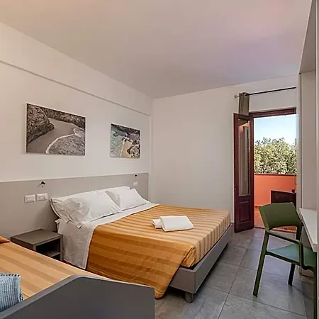 Ispinigoli 3*